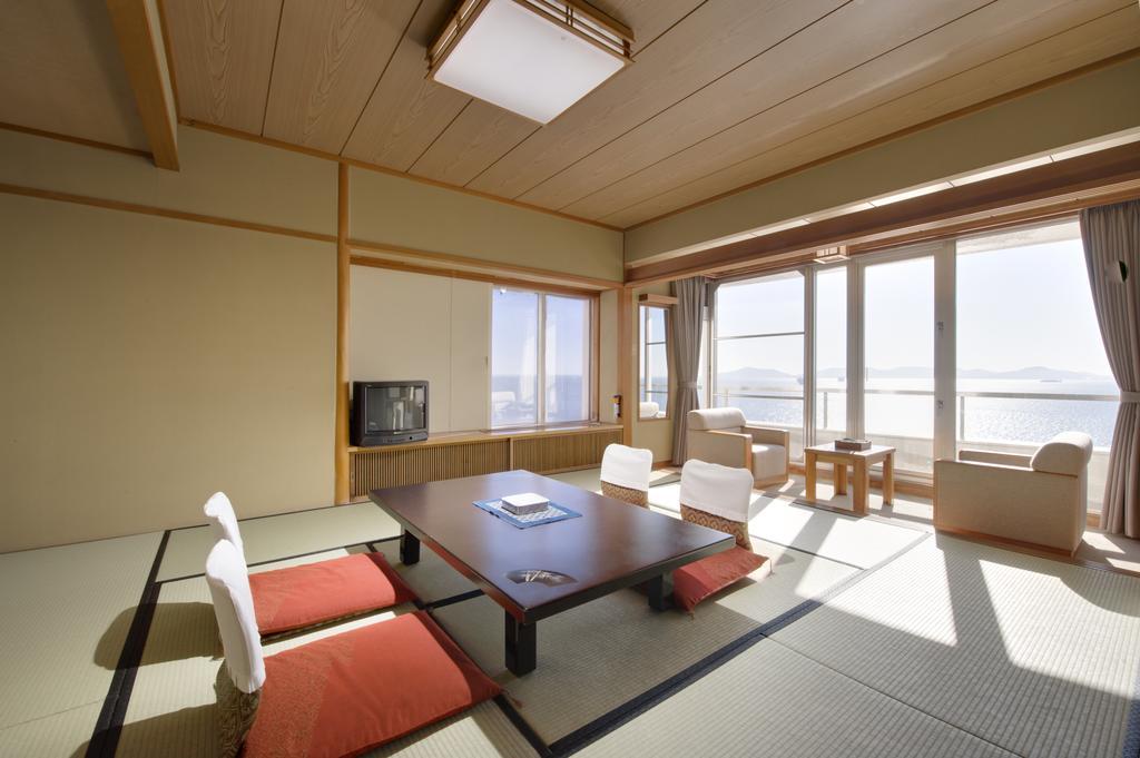 Hotel Tatsuki Gamagori Room photo