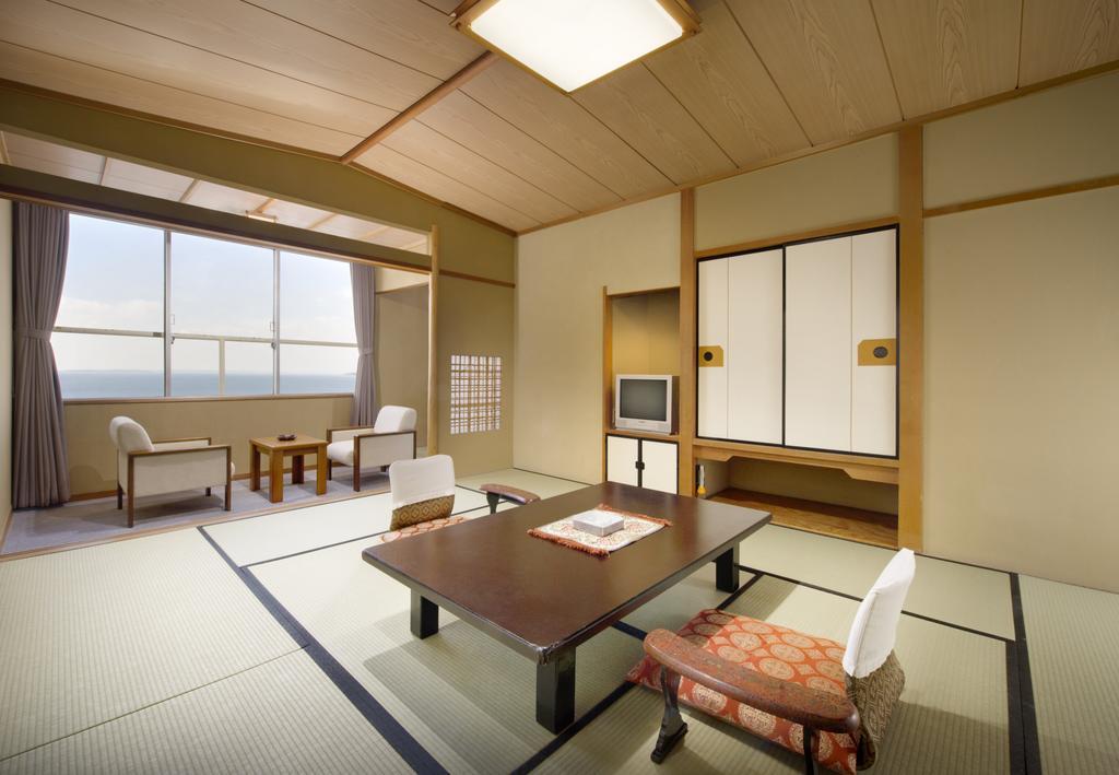 Hotel Tatsuki Gamagori Exterior photo